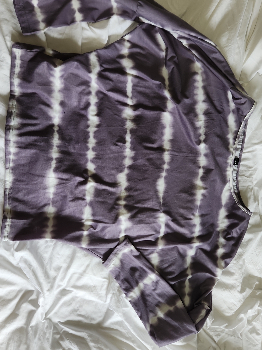 Tie-Dye Long Sleeve Top in Lavender and White